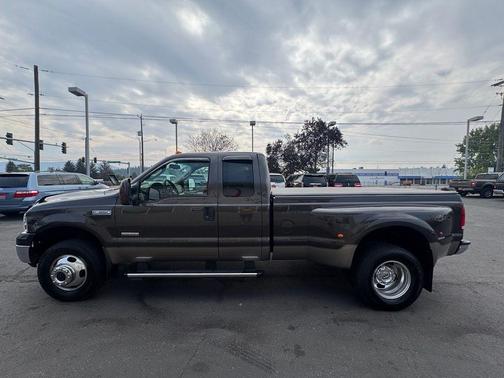 Gray 2007 Ford F-350