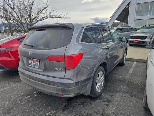 2016 Honda Pilot LX