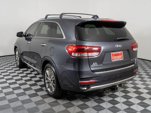 Platinum Graphite 2018 Kia Sorento SX