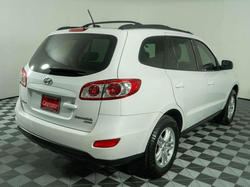 Frost White Pearl 2011 Hyundai SANTA FE GLS