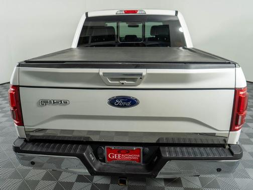 Oxford White 2015 Ford F-150 Lariat