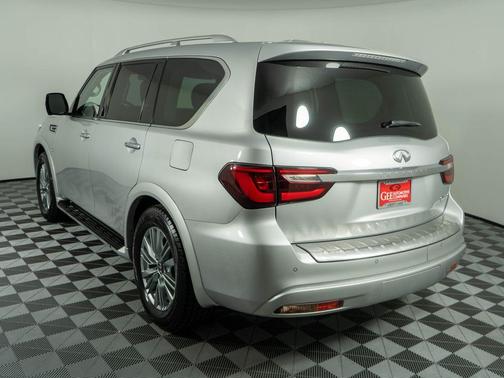 Liquid Platinum 2019 INFINITI QX80 Luxe