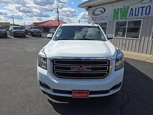 2017 GMC Yukon XL SLT