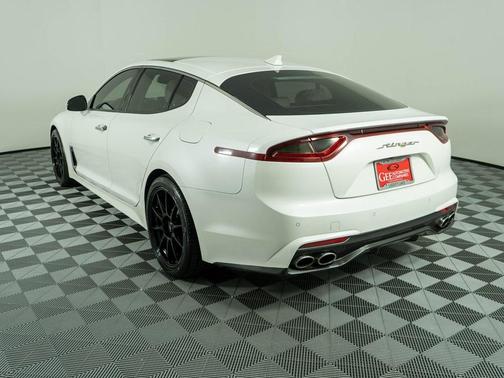 2018 Kia Stinger Premium