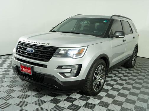 Ingot Silver 2017 Ford Explorer sport
