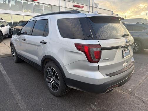 2017 Ford Explorer sport
