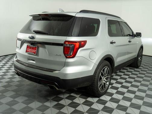 Ingot Silver 2017 Ford Explorer sport