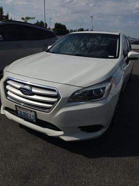 Crystal White Pearl 2015 Subaru Legacy 2.5i Premium