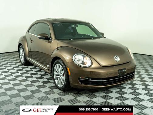 2013 Volkswagen Beetle 2.0L TDI