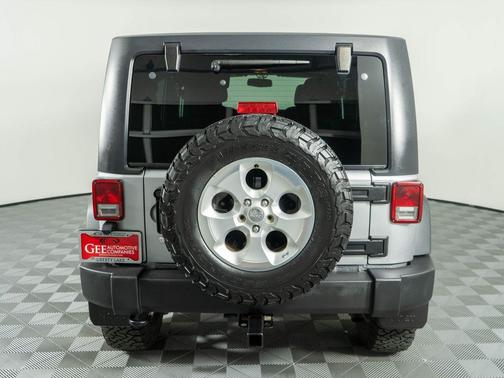 Billet Silver Metallic Clearcoat 2017 Jeep Wrangler Unlimited Sport