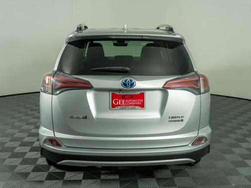 Classic Silver Metallic 2016 Toyota RAV4 Hybrid Limited
