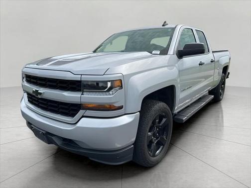 2018 Chevrolet Silverado 1500 Custom