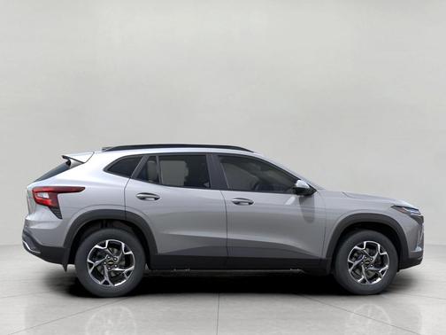 Sterling Gray Metallic 2026 Chevrolet Trax LT