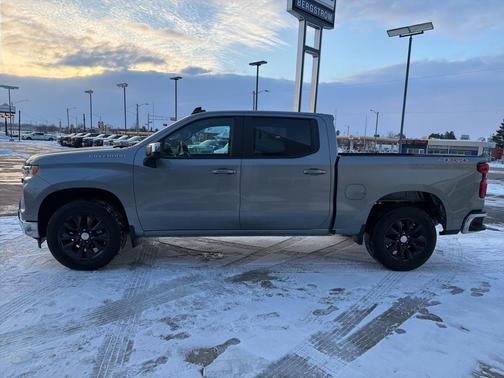 2024 Chevrolet Silverado 1500 LT
