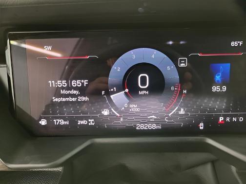 2024 GMC Acadia Denali