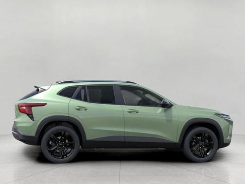 Cacti Green 2026 Chevrolet Trax FWD ACTIV