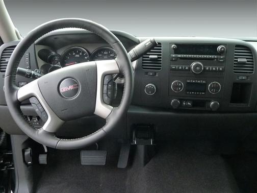 2009 GMC Sierra 3500 SLT Crew Cab DRW