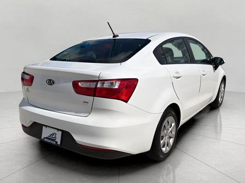 Clear White 2017 Kia Rio LX