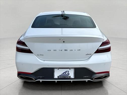 2025 Genesis G70 2.5T AWD