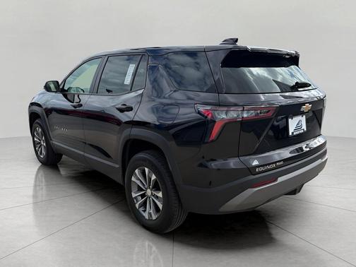 Mosaic Black Metallic 2025 Chevrolet Equinox 1LT