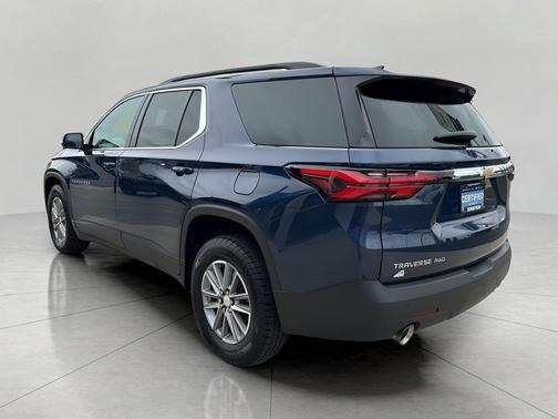 2022 Chevrolet Traverse LT Cloth