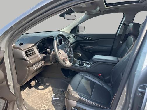 2023 GMC Acadia AWD AT4