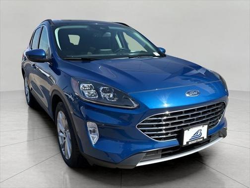 2022 Ford Escape Titanium