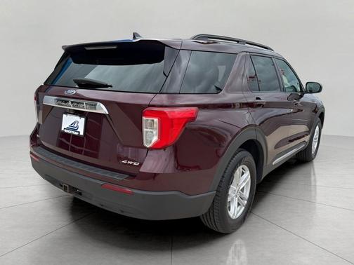 Burgundy Velvet Tinted Clearcoat 2022 Ford Explorer XLT