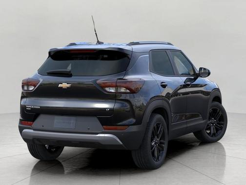 Mosaic Black Metallic 2026 Chevrolet Trailblazer LT