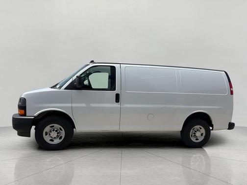 Summit White 2019 Chevrolet Express 2500 Work Van