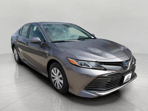 Predawn Gray Mica 2019 Toyota Camry Hybrid SE