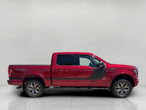 RED 2016 Ford F-150 XLT