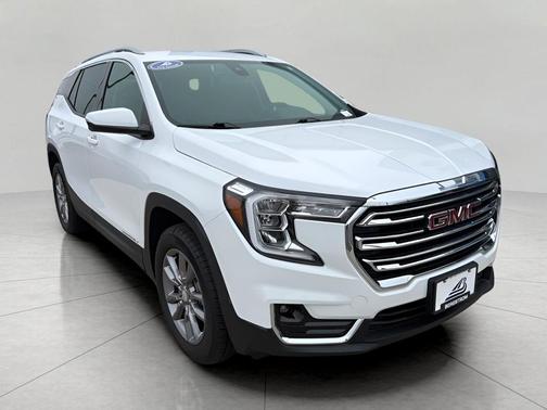 Summit White 2024 GMC Terrain SLT
