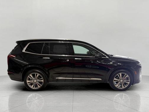 2025 Cadillac XT6 Premium Luxury AWD