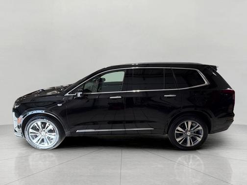 2025 Cadillac XT6 Premium Luxury AWD