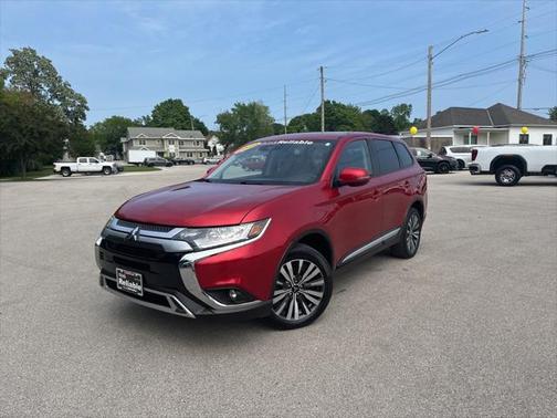 2020 Mitsubishi Outlander SE