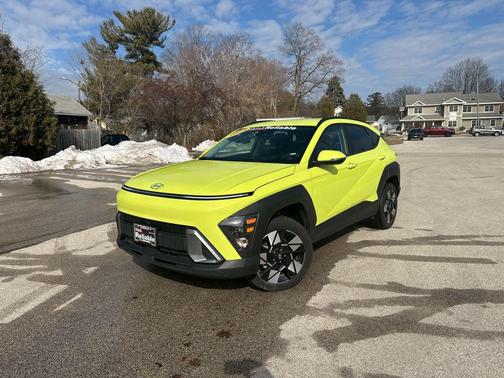 2025 Hyundai KONA SEL