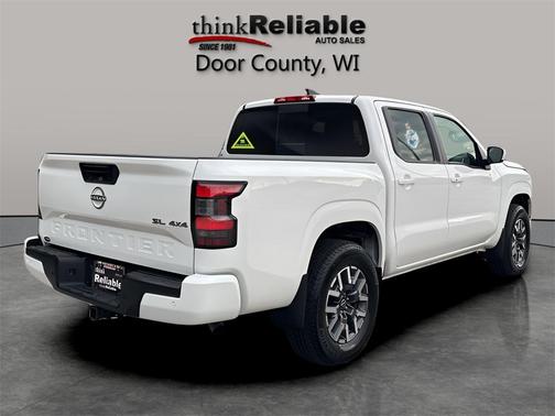 2024 Nissan Frontier SL