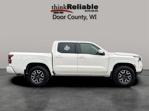 2024 Nissan Frontier SL