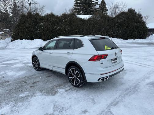 2024 Volkswagen Tiguan 2.0T SEL R-Line 4MOTION
