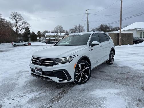 2024 Volkswagen Tiguan 2.0T SEL R-Line 4MOTION