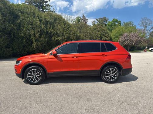 Habanero Orange Metallic 2019 Volkswagen Tiguan 4Motion