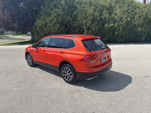 Habanero Orange Metallic 2019 Volkswagen Tiguan 4Motion