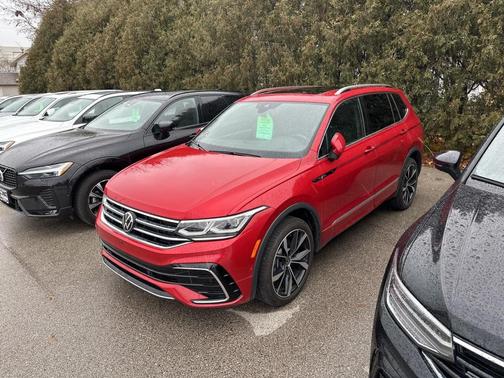 2024 Volkswagen Tiguan 2.0T SEL R-Line 4MOTION