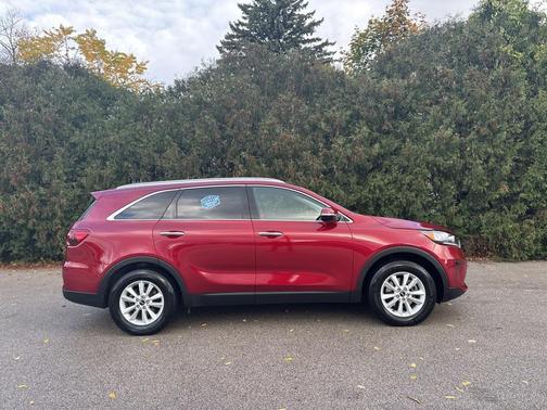2020 Kia Sorento LX
