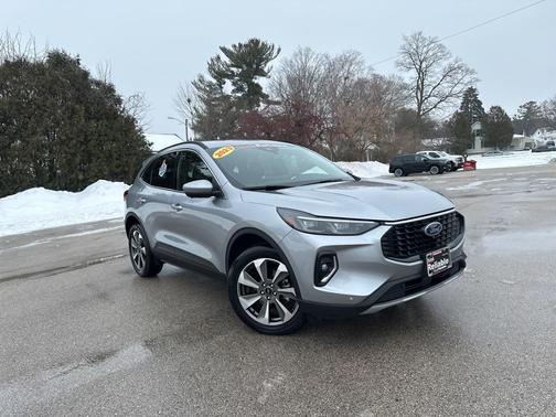 2023 Ford Escape Platinum