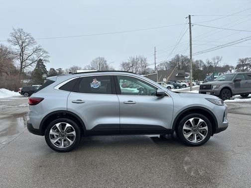 2023 Ford Escape Platinum
