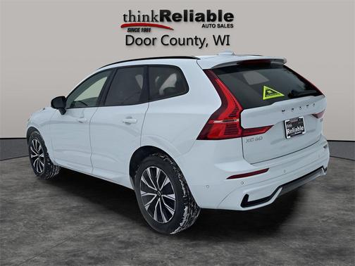 2025 Volvo XC60 B5 Plus