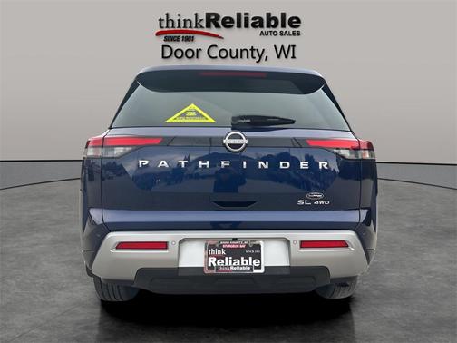 2024 Nissan Pathfinder SL 4WD