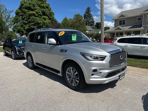 2021 INFINITI QX80 Luxe